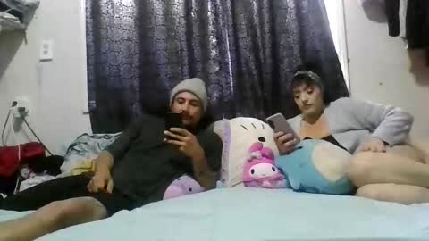 morfenblessex online show from December 1, 7:30 pm