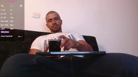 Morgan Lee online show from December 12, 1:10 am