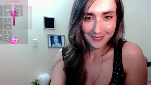 Moriah online show from February 17, 7:31 pm