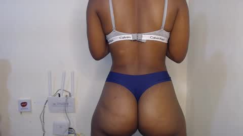 Snapshot of morning_bliss chatting on December 6, 7:56 pm Mellisa online show from December 6, 7:56 pm