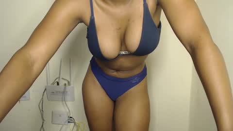 Snapshot of morning_bliss chatting on December 7, 8:22 am Mellisa online show from December 7, 8:22 am