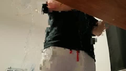 Snapshot of mr10069 chatting on October 28, 5:59 pm mr10069 online show from October 28, 5:59 pm