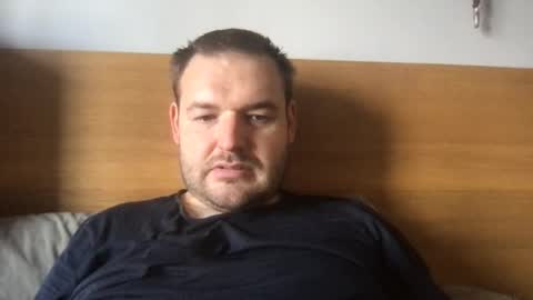 Snapshot of mr834565 chatting on September 21, 10:28 am mr834565 online show from September 21, 10:28 am