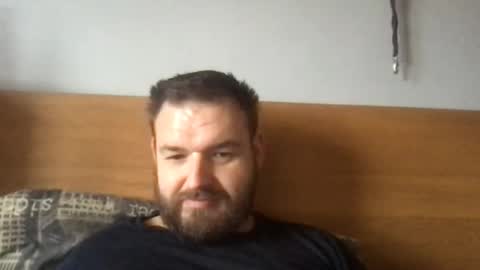 Snapshot of mr834565 chatting on December 16, 2:11 pm mr834565 online show from December 16, 2:11 pm