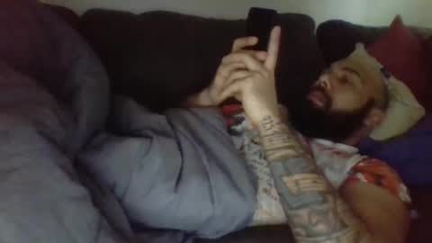 Snapshot of mr8plus chatting on January 22, 3:07 pm Mr8 online show from January 22, 3:07 pm