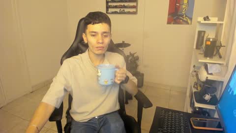 Andy online show from February 4, 2:17 am