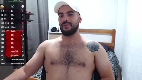 chris online show from December 7, 12:30 am