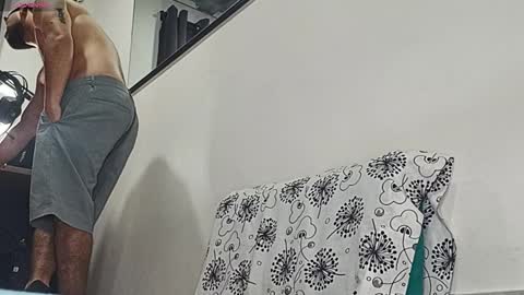 chris online show from October 1, 11:49 am