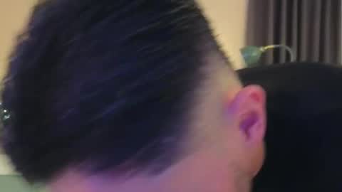 Danny  Aleja online show from November 24, 8:52 pm