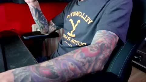 mr_hung_uk38 online show from October 1, 10:16 pm