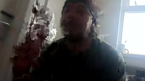 mr_i_ online show from November 5, 9:31 am