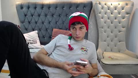 williseo online show from December 25, 11:42 pm