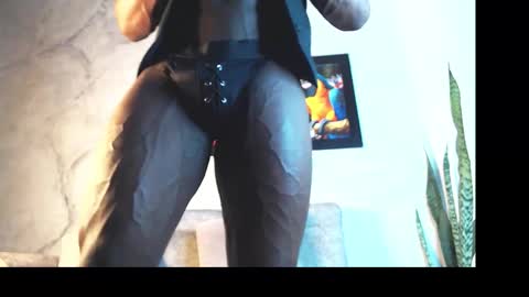 Snapshot of mrbyronstallion chatting on September 20, 3:07 am byron online show from September 20, 3:07 am