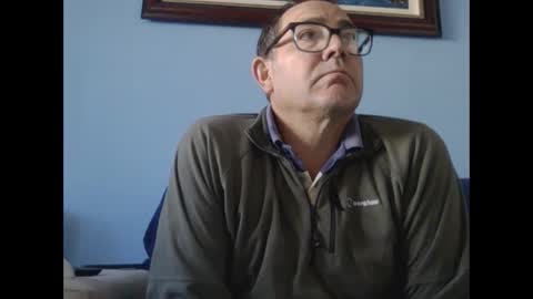 Mrcaruso online show from December 1, 1:49 pm