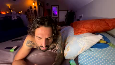 Snapshot of mrfanceypants chatting on October 1, 6:19 am mrfanceypants online show from October 1, 6:19 am