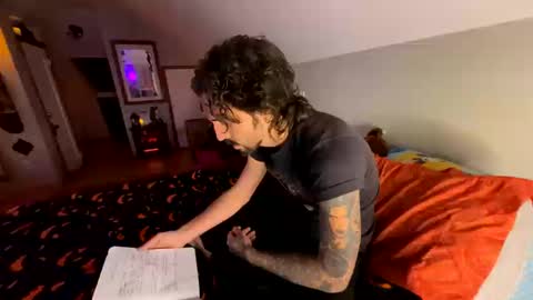 Snapshot of mrfanceypants chatting on October 12, 5:28 am mrfanceypants online show from October 12, 5:28 am