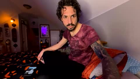 Snapshot of mrfanceypants chatting on November 17, 6:52 am mrfanceypants online show from November 17, 6:52 am