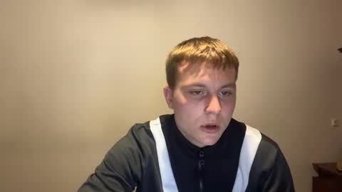 Max online show from October 10, 7:35 pm