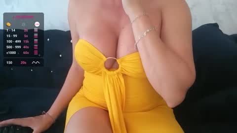 Snapshot of mrscummings chatting on September 28, 2:33 pm C online show from September 28, 2:33 pm