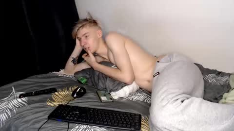 Adam online show from December 10, 3:12 pm