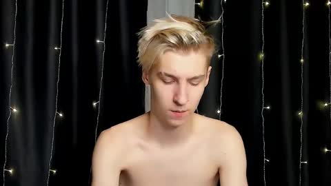 Adam online show from December 24, 2:43 am