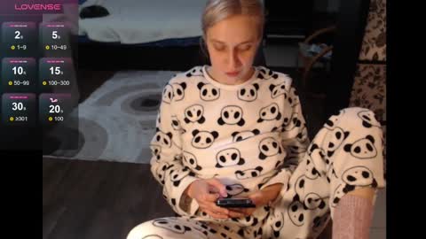 Sasha online show from December 2, 3:36 pm