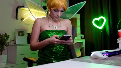 YOUR OWNER online show from September 21, 3:13 pm