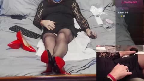 Jennifer online show from February 3, 12:25 am