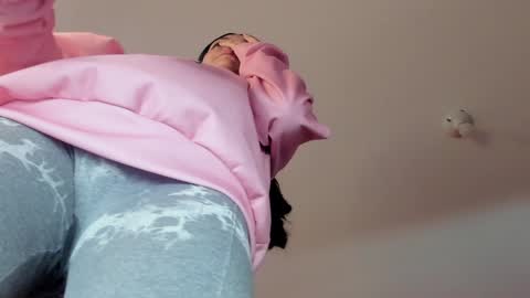 Annabelle  online show from February 3, 12:25 pm