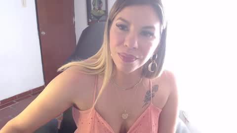 Snapshot of ms_sofiax chatting on January 29, 8:56 pm Sofia online show from January 29, 8:56 pm