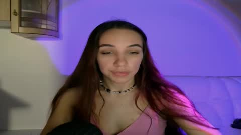 ms_sophiee online show from March 1, 6:32 pm