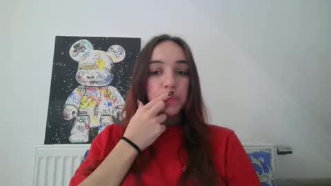 ms_sophiee online show from October 18, 3:57 pm