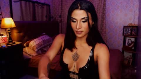 Thea online show from January 3, 10:20 am