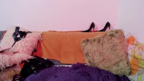 Miss Justine online show from December 6, 4:58 am