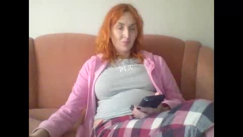 Snapshot of mss_angela chatting on October 22, 11:32 am Mss Angela online show from October 22, 11:32 am