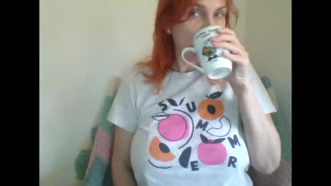 Snapshot of mss_angela chatting on December 17, 7:03 am Mss Angela online show from December 17, 7:03 am