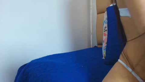 Snapshot of mss_samy chatting on March 4, 3:22 am MARIA ANTONELLA 3 online show from March 4, 3:22 am