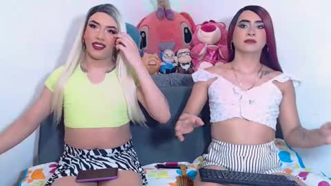 Aaron  And Alex online show from December 5, 9:39 am