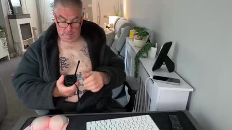 Snapshot of mtb1697 chatting on September 19, 7:54 am mtb1697 online show from September 19, 7:54 am