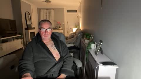 Snapshot of mtb1697 chatting on October 12, 10:53 pm mtb1697 online show from October 12, 10:53 pm