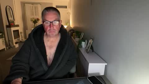 Snapshot of mtb1697 chatting on October 19, 12:00 am mtb1697 online show from October 19, 12:00 am