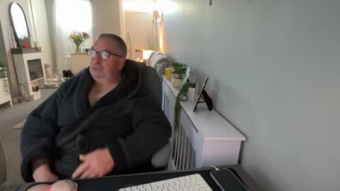 Snapshot of mtb1697 chatting on October 24, 9:06 am mtb1697 online show from October 24, 9:06 am