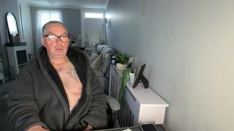 Snapshot of mtb1697 chatting on November 18, 9:58 am mtb1697 online show from November 18, 9:58 am