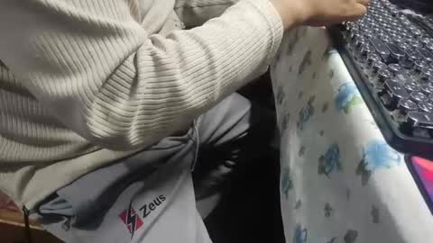 zenon online show from September 19, 2:46 am