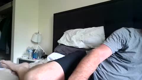 Snapshot of mudjimba chatting on February 17, 2:42 am mudjimba online show from February 17, 2:42 am