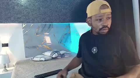 Muller Asher online show from November 9, 4:11 am