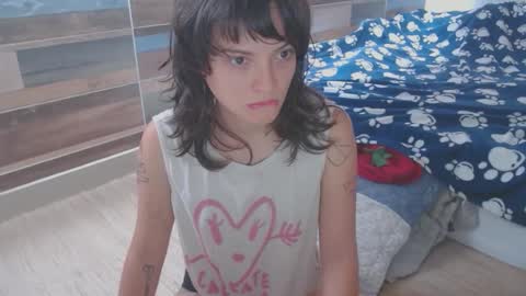   online show from September 21, 3:57 pm