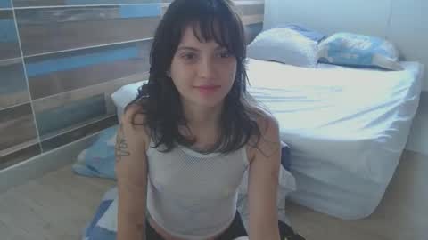   online show from September 22, 5:48 pm