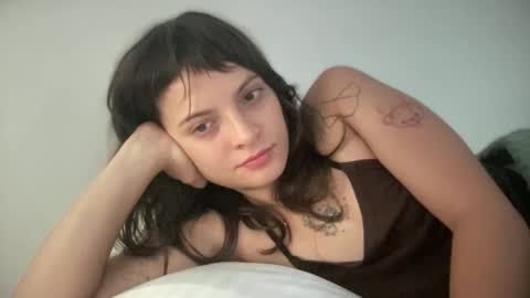   online show from November 5, 11:43 am