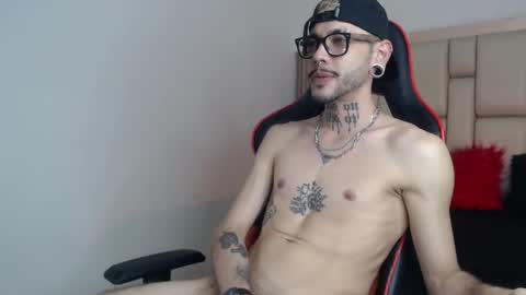 murdok  online show from January 30, 5:09 am